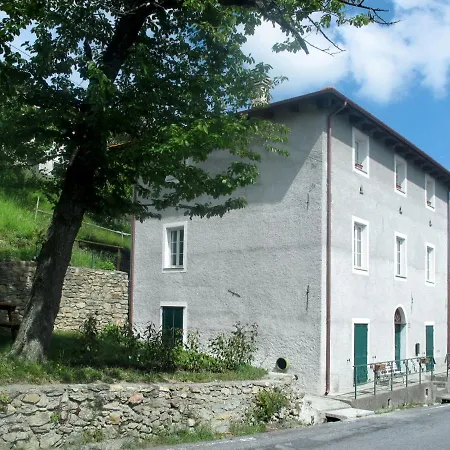 Vittoria E Milietto - Flg325 By Interhome *